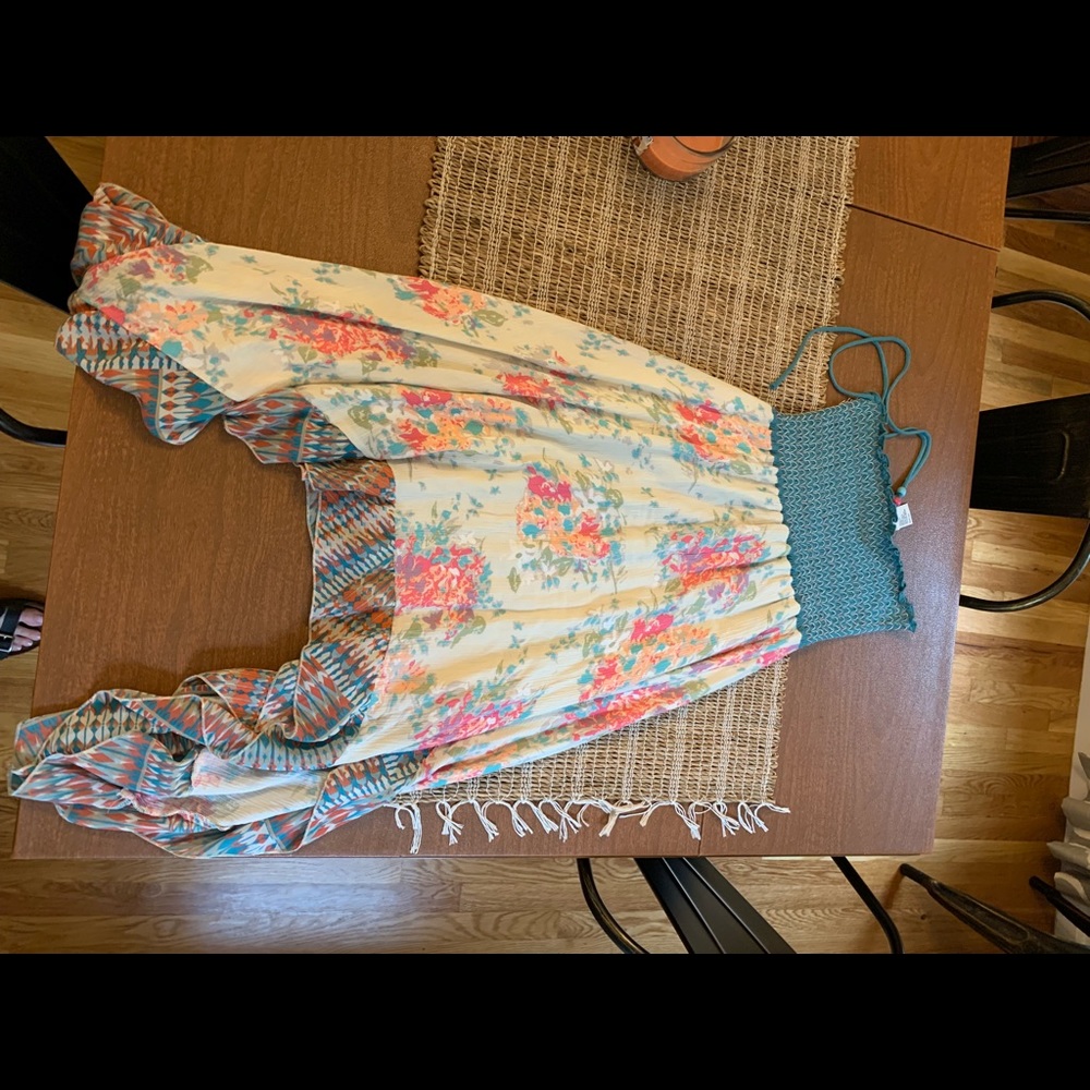 High low dress (strapless) tie around neck